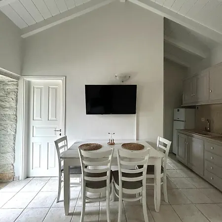 Loukas House Paxos Boikatika